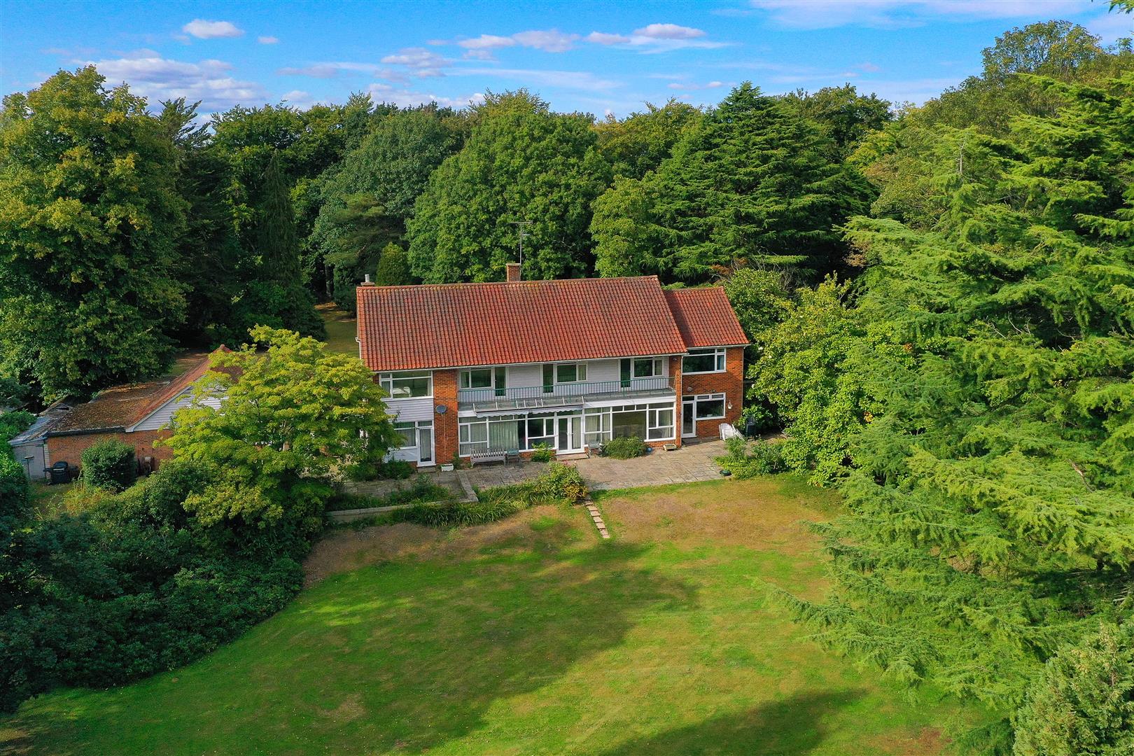 Hook End, Brentwood Keith Ashton Signature Home Keith Ashton